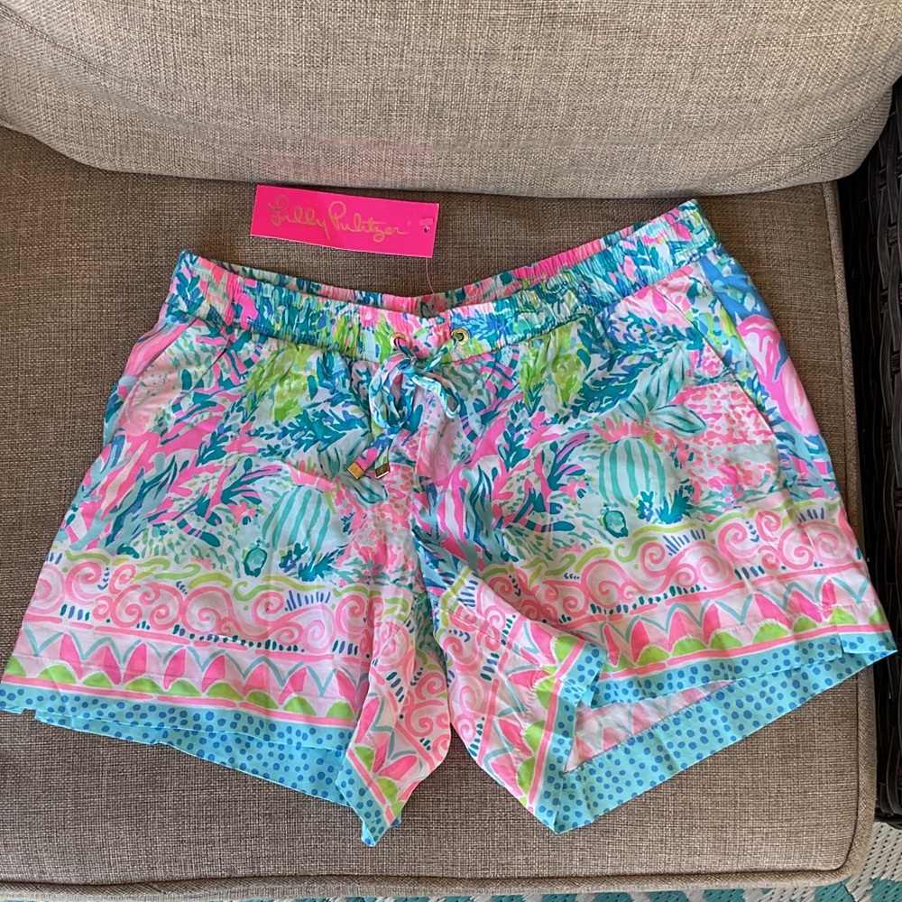 Lilly Pulitzer Katia Short brand new with tags.